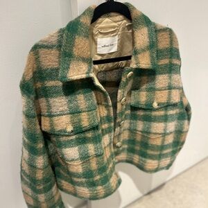 Aritzia cropped shacket